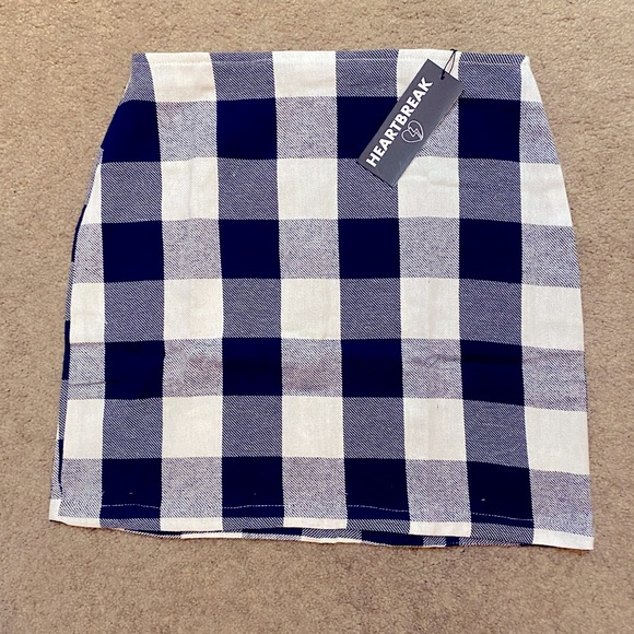 NWT ASOS HEARTBREAK GINGHAM PLAID MINI SKIRT - Picture 5 of 5